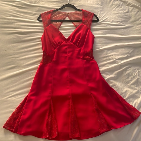 BCBG max and Cleo, red dress, size 6 - Picture 1 of 2